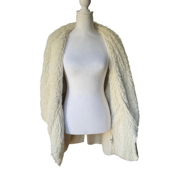 Hei Hei Jacquard Tapestry Faux Fur Lined Vest: see notes on size - Picture 6 of 14